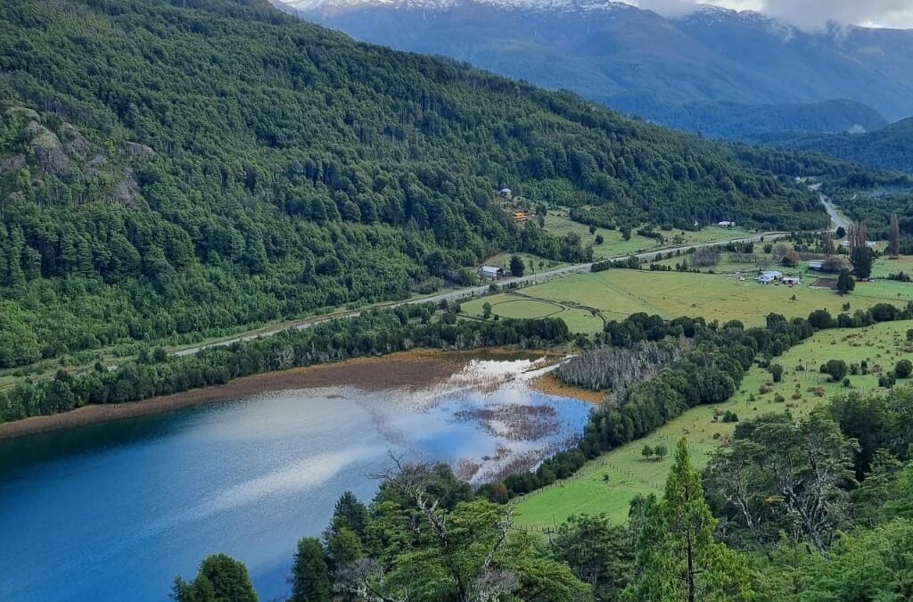 Parcela Con Acceso al Lago Azul, Cochamó